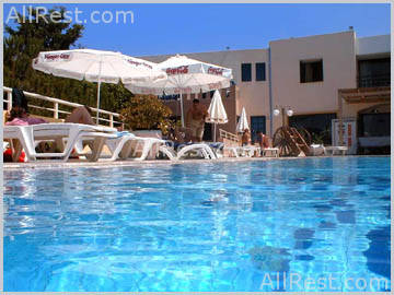 Castello Village Hotel 3